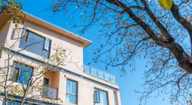 Crayon Forest Homestay, Yinju Township, Book Hotel Hoteller i Beijing Province med parkering, Parkering