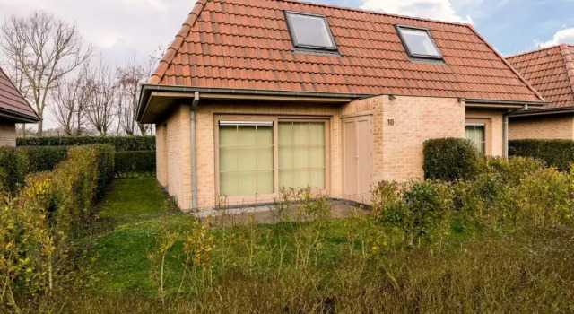 Vakantiehuisje Walhofpark 10, Rezerwuj Hotel Hotele w Bruksela z parkingiem, Parking