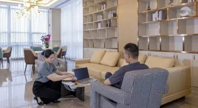 Campanile Hotel (Guilin Lingui Wanda Two Rivers Airport Branch)