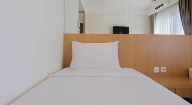 Twin Bed Studio Room at Annora Living Apartment