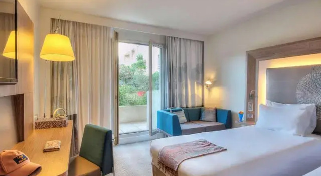 Двухместный номер Standard Novotel Marseille Centre Prado Vélodrome