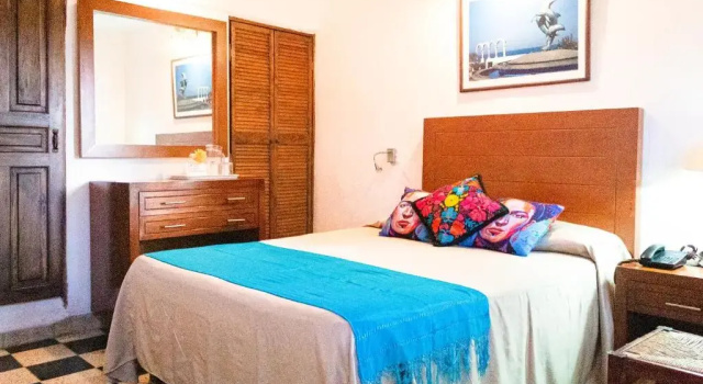 Двухместный номер Standard Hotel Posada De Roger - Near Los Muertos Beach