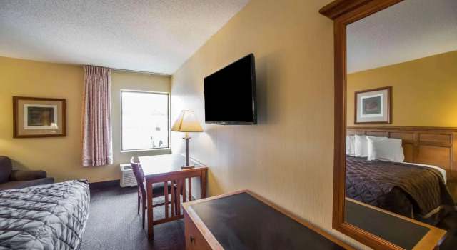 Двухместный номер Standard Econo Lodge Marion