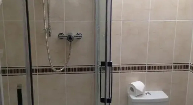 Номер Standard The Crown Hotel