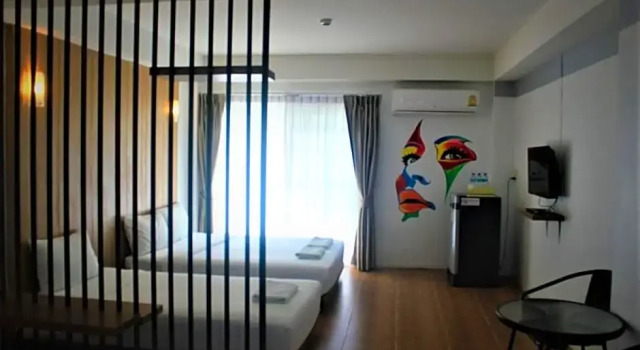 Семейный номер Deluxe с балконом и с красивым видом из окна The Pride Hotel At Leamsing