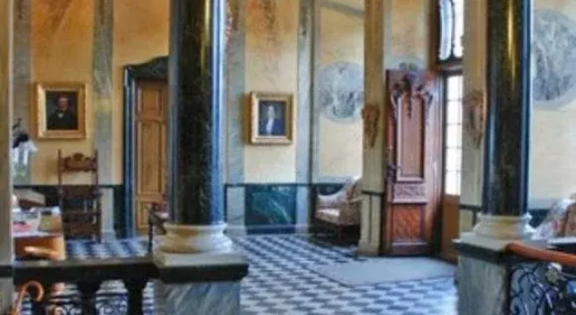 Kronovalls vinslott, Rezerwuj Hotel Hotele w Lagos z parkingiem, Parking