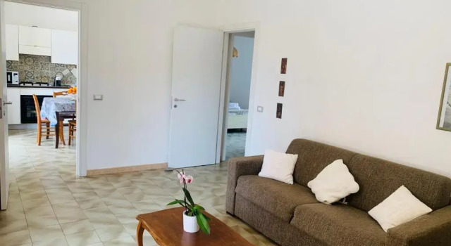 A 2 passi dal porto apartment, Book Apartment Hotels in Sicily with Parking, Parking