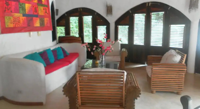 Villa Serenella, Book Villa Sommerhuse i Las Terrenas, Hytte