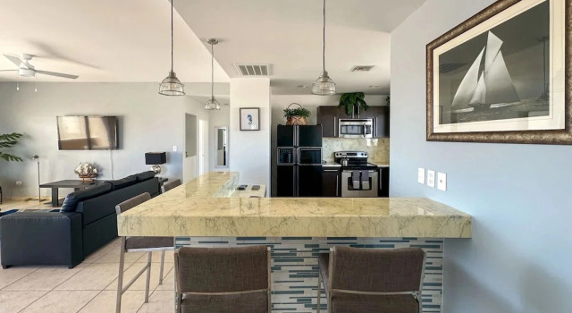 Коттедж Relaxing Getaway 2BR Condo