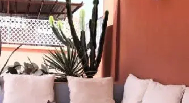 Riad 191, Забронировать Отель Отели Марракеш-Тенсифт-Эль-Хауз с парковкой, Парковка