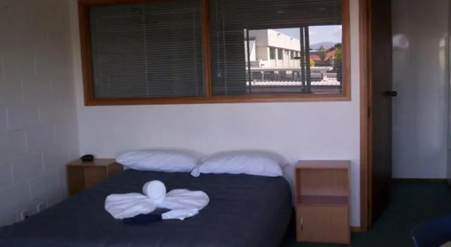 Апартаменты Broadway Motor Inn