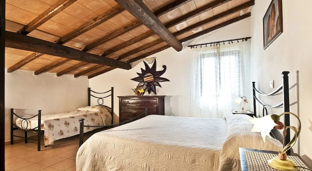 Agriturismo i Girasoli, Boek Hotel Hotels in Lazio met zwembad, Zwembad
