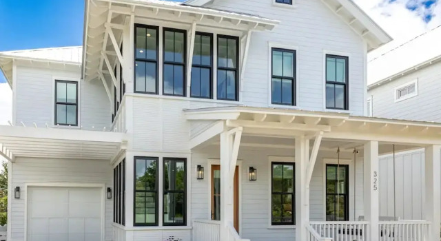 Honeybee by Southern Vacation Rentals