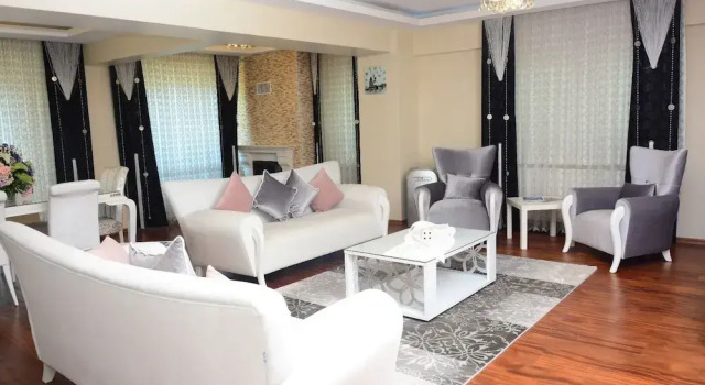Nurcem Apart Otel 3, Rezervovat Vila Chaty v Bursa, Chalupa