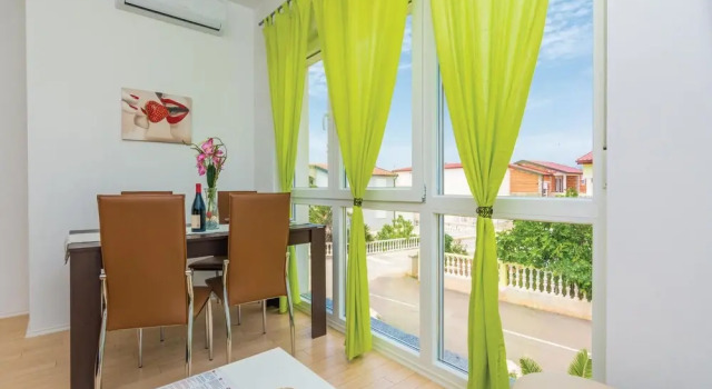 Amazing Apartment in Vir With 1 Bedrooms, Wifi and Outdoor Swimming Pool, Забронировать Апартаменты/квартира Отели Zadar Islands с бассейном, Бассейн