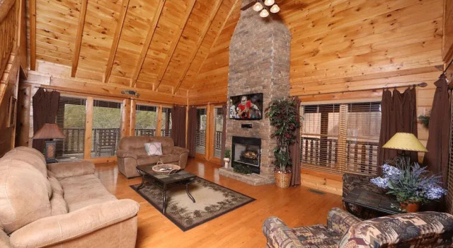 Echoes of Eden 4 Br cabin by RedAwning, Забронировать Отель Севьервилл Great Smoky Mountains National Park