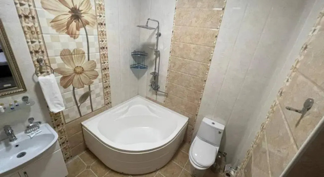 Habitación familiar Estándar Alisher Hotel by SHOSH