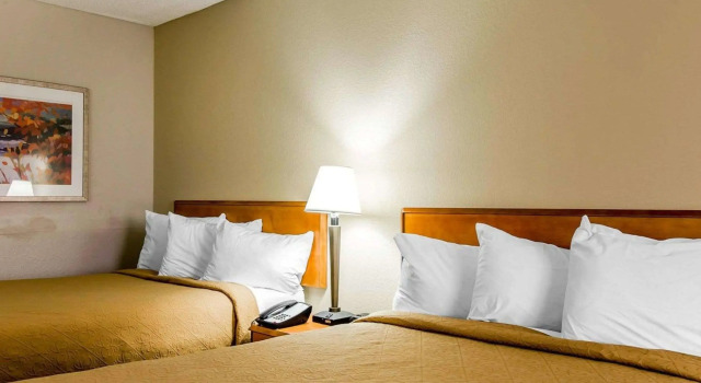 Четырёхместный номер Standard Quality Inn At the Mall - Valdosta
