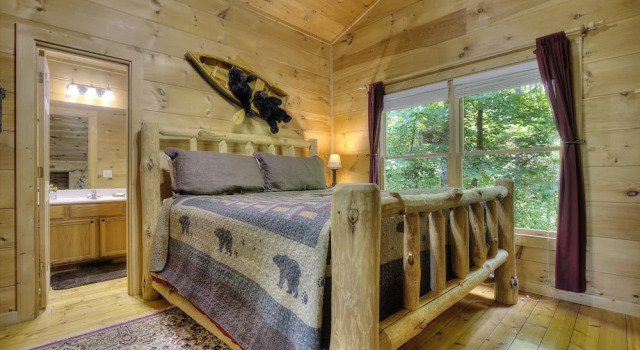 A Secluded Bearadise #247