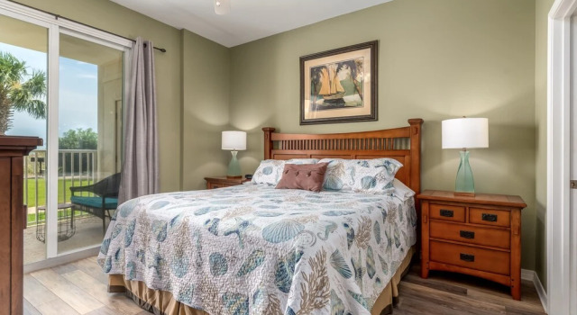 Footprints In The Sand - Beautiful First Floor Walk-out Is Only Steps To The Pool And Beach Boardwalk! 2 Bedroom Condo by RedAwning, Prenota Hotel Hotel a Alabama con parcheggio, Parcheggio