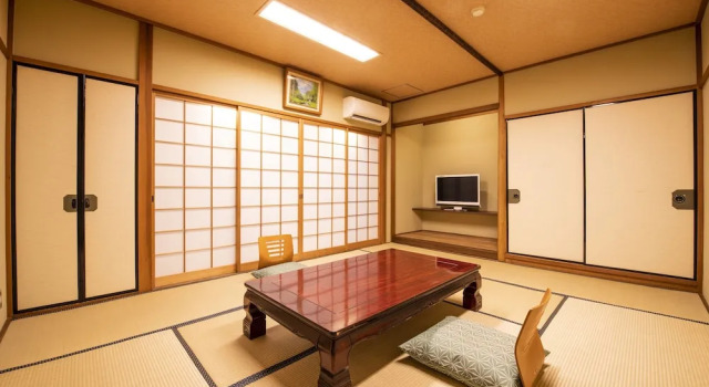 Номер Deluxe Yamadaya Ryokan