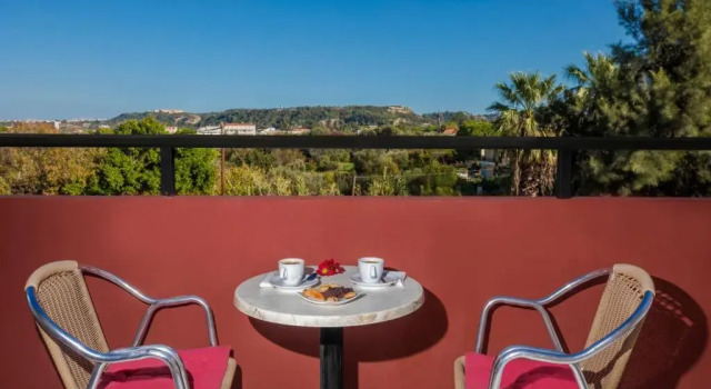 Студия Alea Hotel Apartments