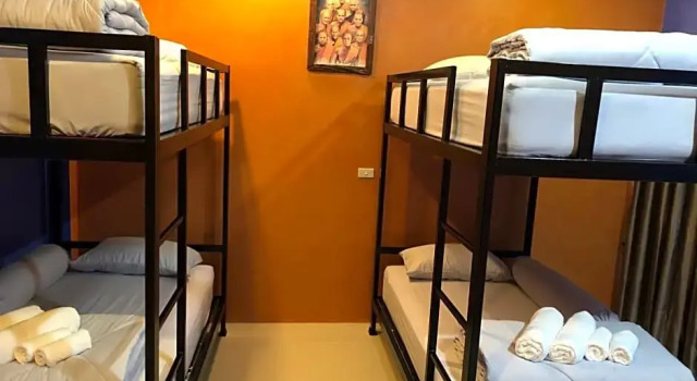 Nonthun 1 Hostel, Book Hostel / Vandrerhjem Hostels i North-Eastern Thailand, Hostel / Vandrerhjem