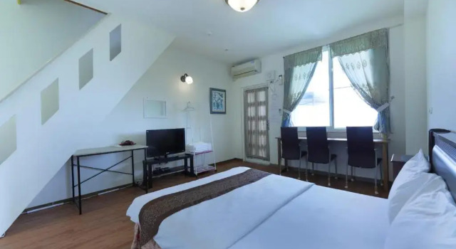 Номер Comfort 近月旭海莊園民宿