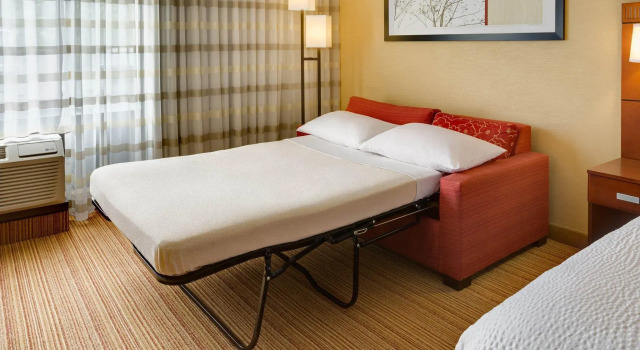 Двухместный номер Standard Courtyard Boston Marlborough