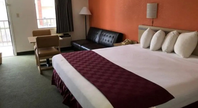 Номер Standard Delta Inn