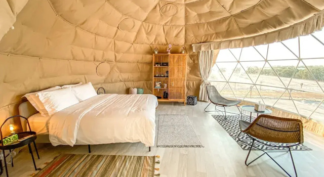 Тент с балконом Pura Eco Retreat Jubail Island Abu Dhabi