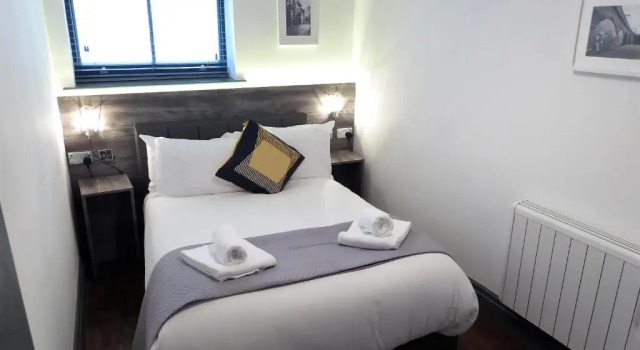 Stables at The Coach House Apartments, Varaa Huoneisto Asunnot kohteessa Merseyside, Huoneisto