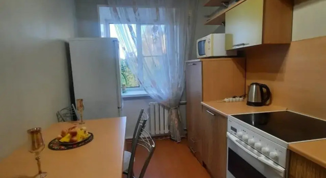 Apartments on Vokzalnaya Street, Prenota Appartamento Zhigulyovsk 