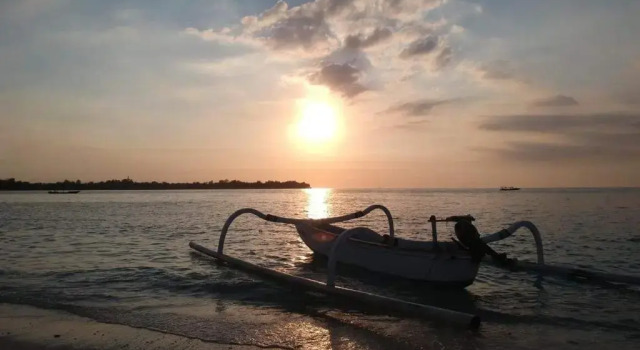Rose Bungalow, Book Hotel Hotels in Lombok with Parking, Parking