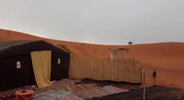 Merzouga Hostel, Rezervovat Hostel Hotely v Meknes-Tafilalet s parkováním, Parkování