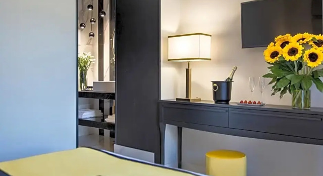 Номер Deluxe с балконом Citykey Napoli - Bed & Breakfast