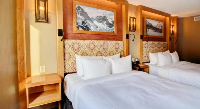 O podwyższonym standardzie dwuosobowy pokój Banff Ptarmigan Inn