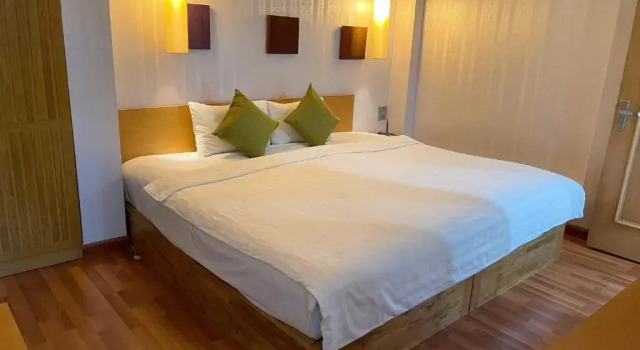 Двухместный номер Standard Hanoi Central Park Hotel