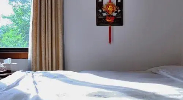 Hangzhou Tonglu Sujinyuan Hostel, Rezervasyon Pansiyon / Hostel Tonglu Zhejiang