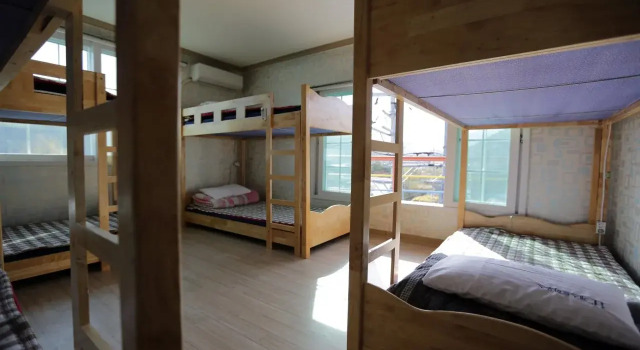 If Guesthouse - Hostel, Boek Hostel Hotels in Gangwon-Do met parkeren, Parkeren
