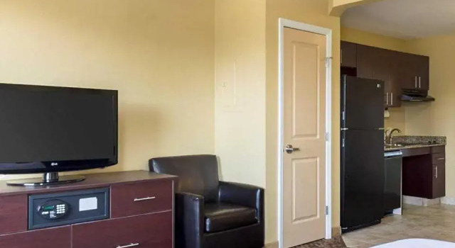 Люкс MainStay Suites Minot