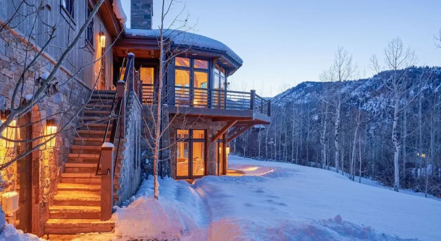 670 Moore Dr Home 5 Bedrooms 6.5 Bathrooms Home, Buchen Sie Ferienhaus Aspen Aspen-Snowmass, in der Nähe von Five Trees