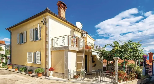 Beautiful Home in Moscenicka Draga With Wifi and 3 Bedrooms