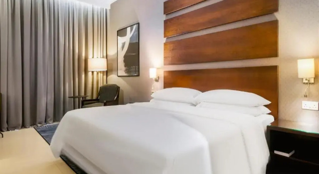 Номер Superior Four Points by Sheraton Lagos