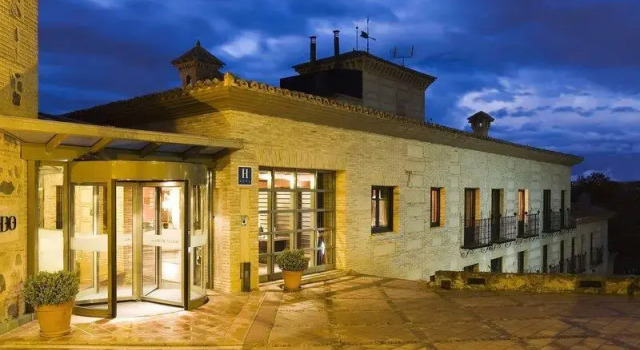 Полулюкс AC Hotel Ciudad de Toledo by Marriott