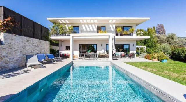 Вилла Villa Les Sources VI4245 By Riviera Holiday Homes