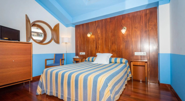 Hotel Castillo de Gauzón, Varaa Hotelli Salinas Costa Verde