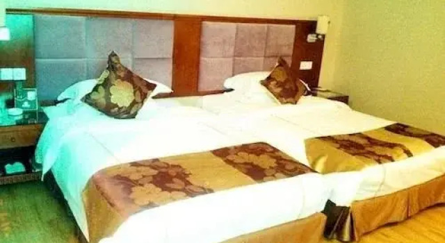 Fuyuan Business Hotel, Rezervovat Hotel Luo-jang Henan