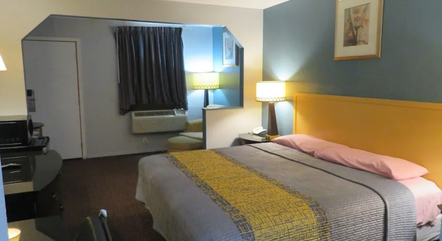 Номер Economy Travel Inn Beaumont