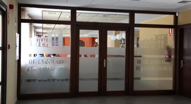 Hotel Santuario de Sancho Abarca, Book Hotel Hotels in Aragon with Parking, Parking